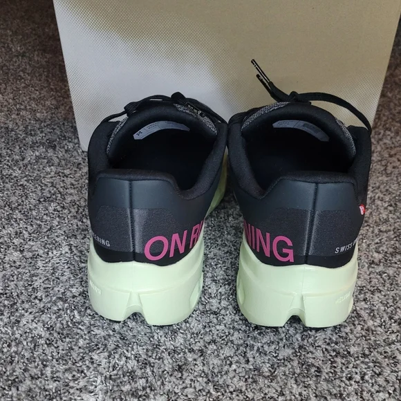 On Running Cloudsurfer Next Running Shoe - Black/Lima NEW - Picture 4 of 12